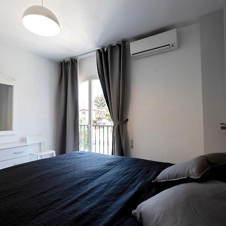Spacious 2-Bedroom Apartment With Free Parking Sitio de Calahonda Ngoại thất bức ảnh