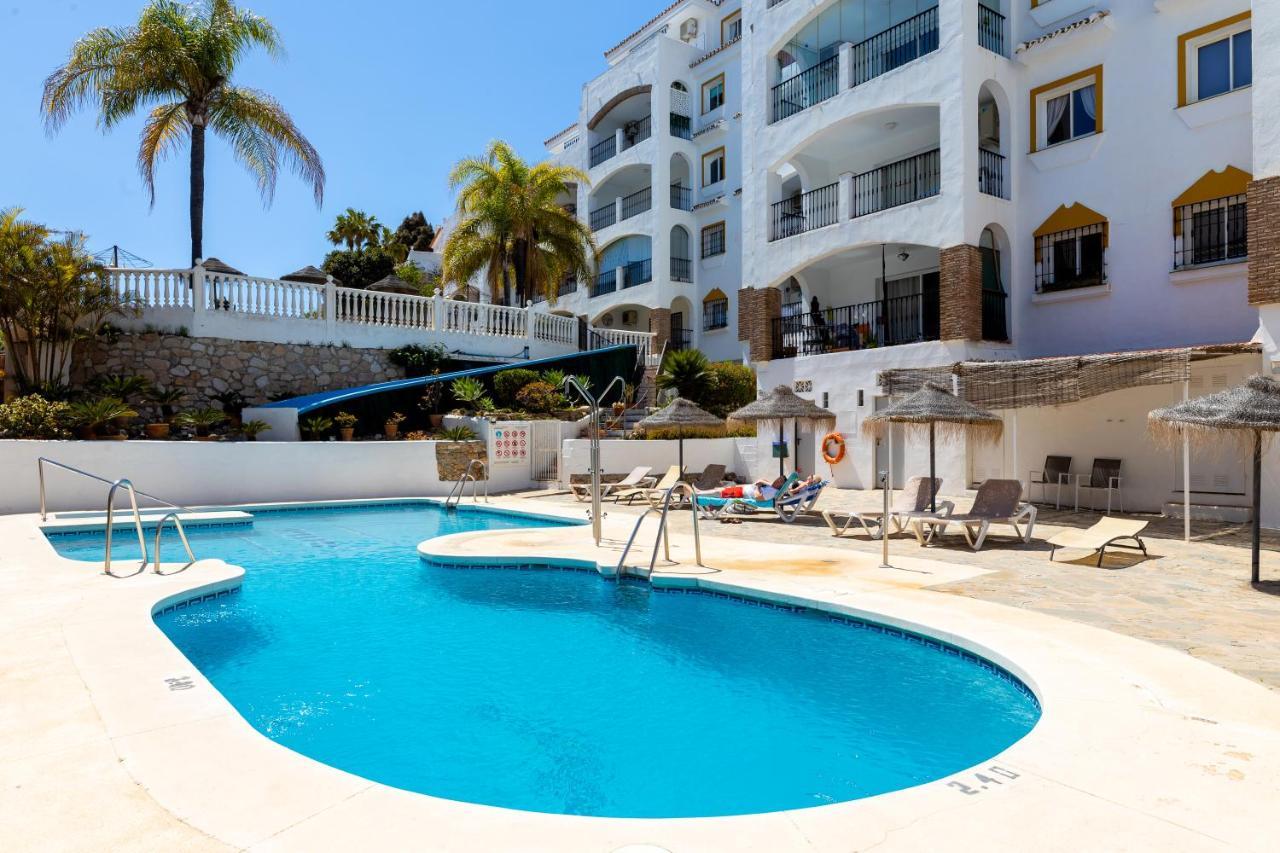 Spacious 2-Bedroom Apartment With Free Parking Sitio de Calahonda Ngoại thất bức ảnh