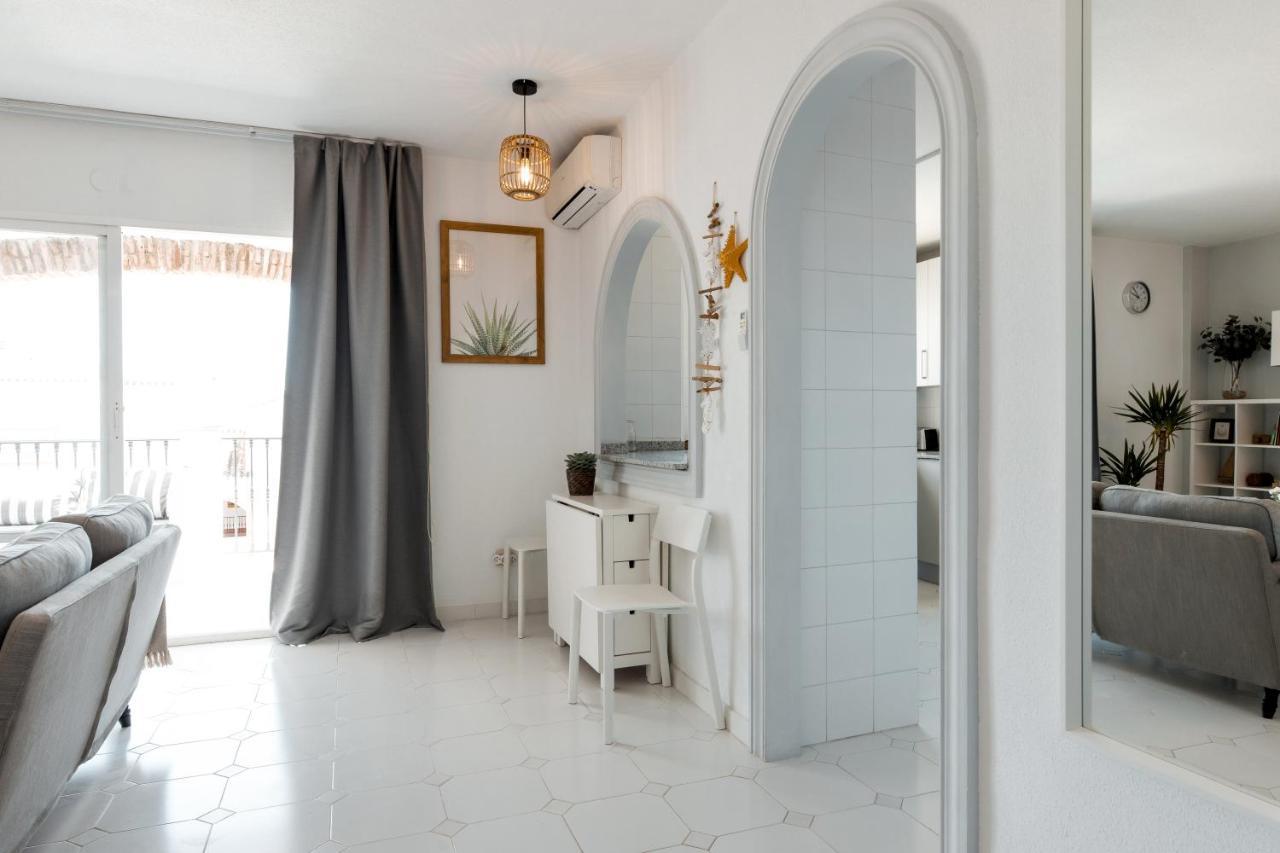 Spacious 2-Bedroom Apartment With Free Parking Sitio de Calahonda Ngoại thất bức ảnh