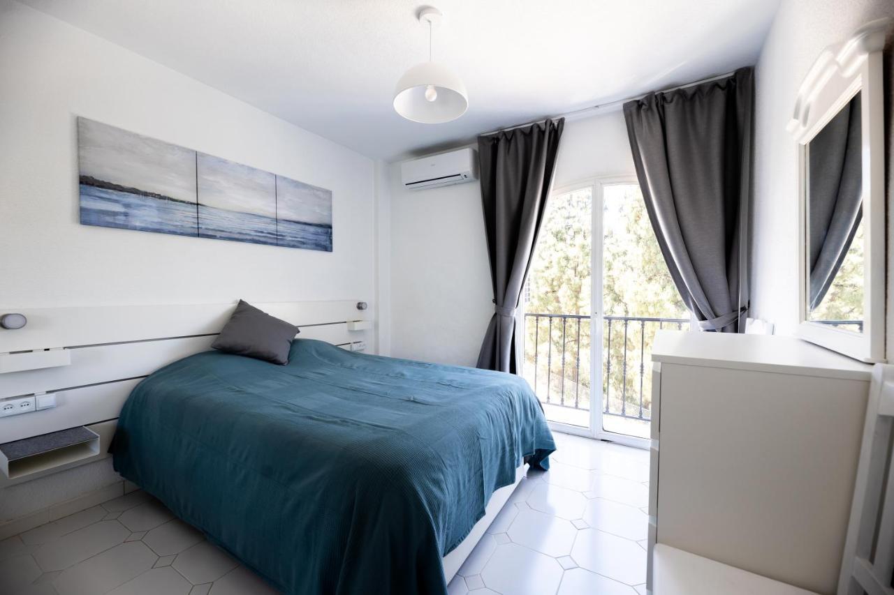 Spacious 2-Bedroom Apartment With Free Parking Sitio de Calahonda Ngoại thất bức ảnh