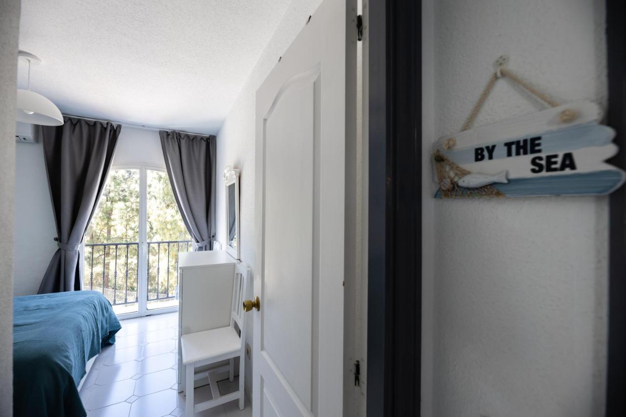 Spacious 2-Bedroom Apartment With Free Parking Sitio de Calahonda Ngoại thất bức ảnh