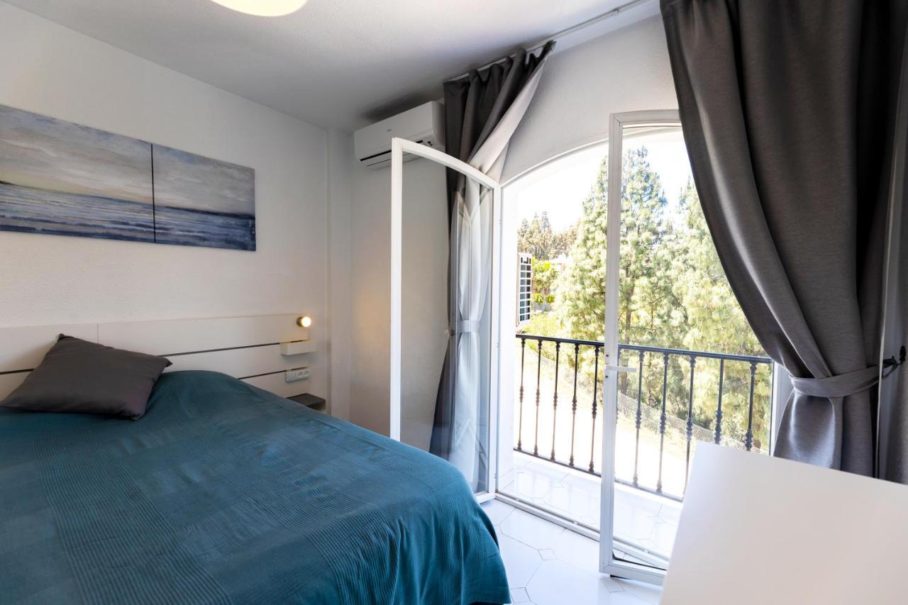 Spacious 2-Bedroom Apartment With Free Parking Sitio de Calahonda Ngoại thất bức ảnh