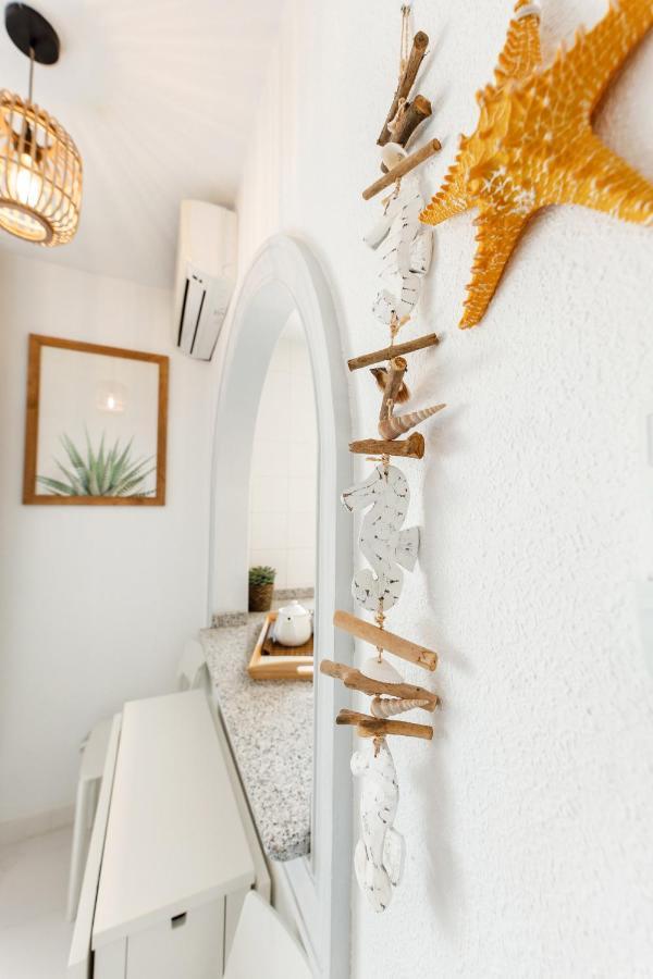 Spacious 2-Bedroom Apartment With Free Parking Sitio de Calahonda Ngoại thất bức ảnh